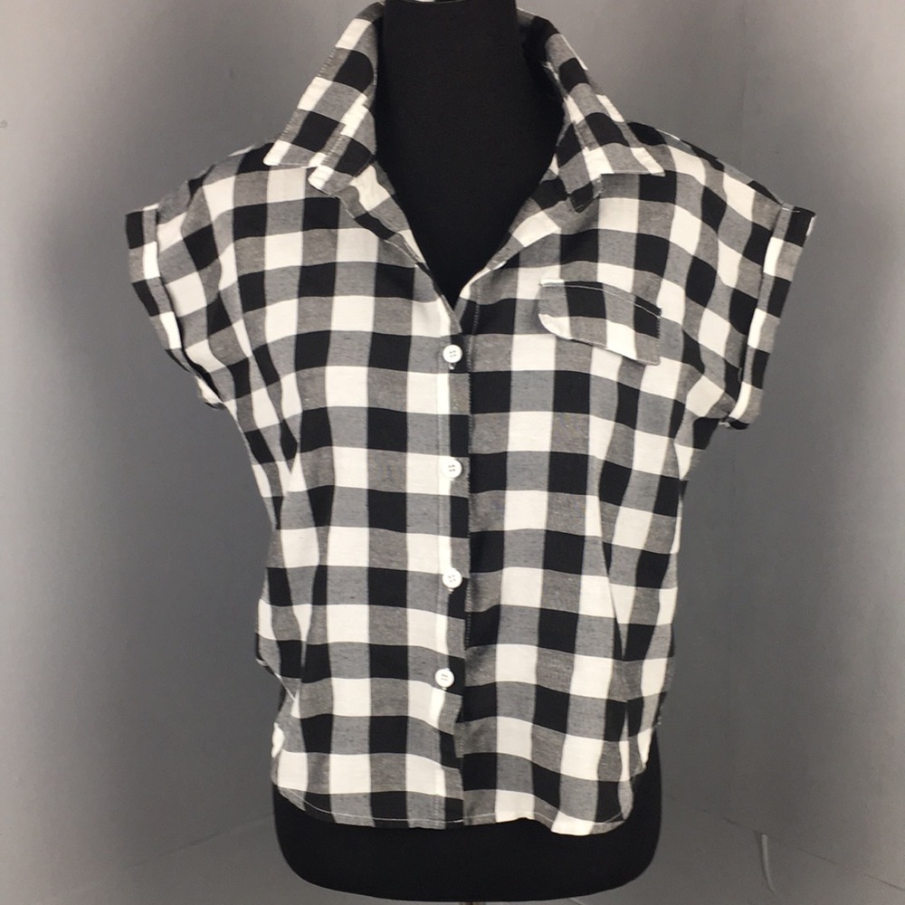 Shein black and white plaid shirt